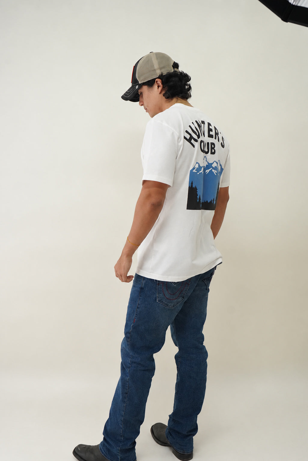 Mountain tee